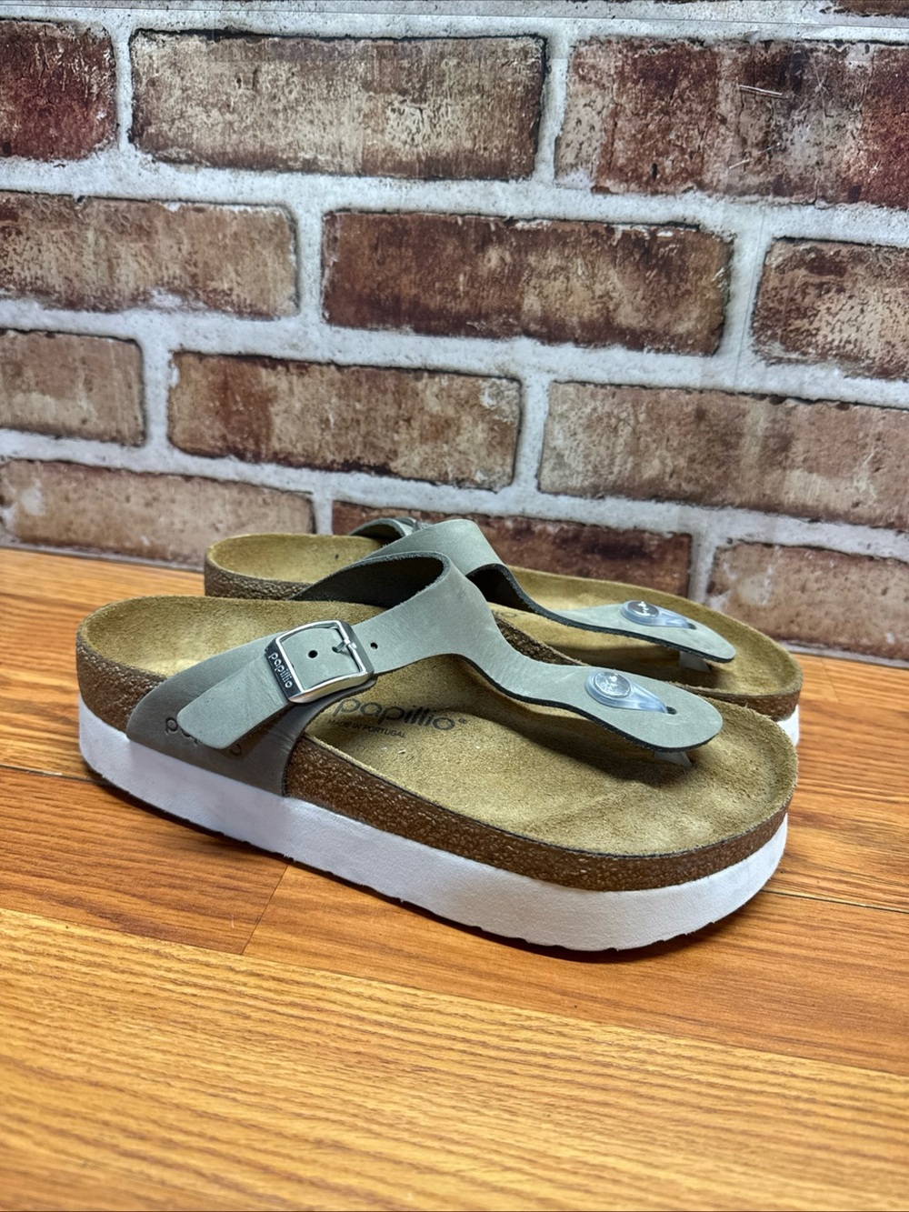 Birkenstock Gizeh Big Buckle Leather Gray Women Size 7 38 Regular Fit